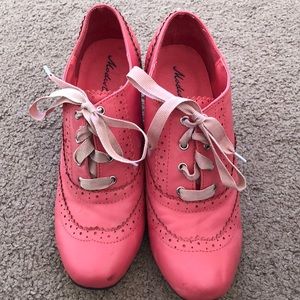 Vintage inspired shoes